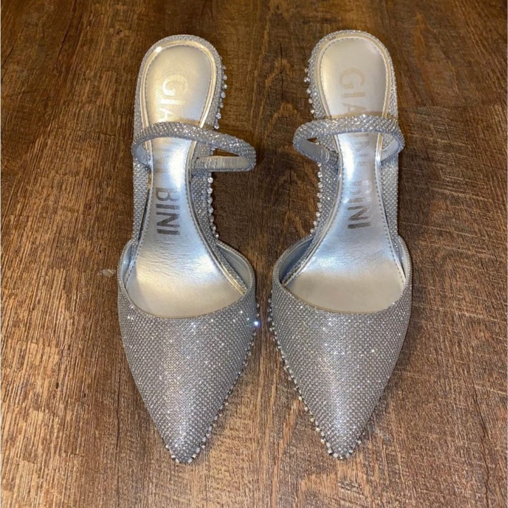 Gianni Bini Sparkling Silver Heels Size 8